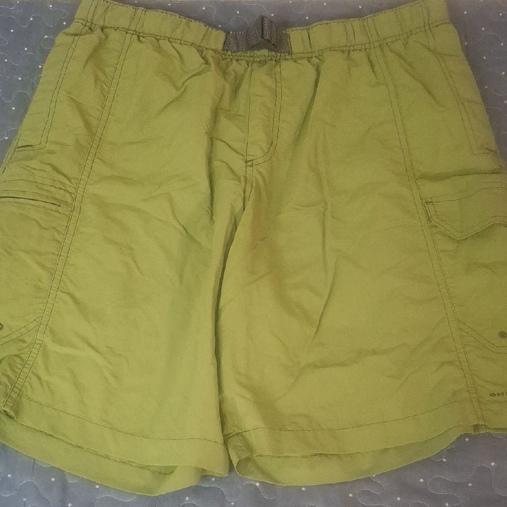 Columbia Green Men's Shorts size medium